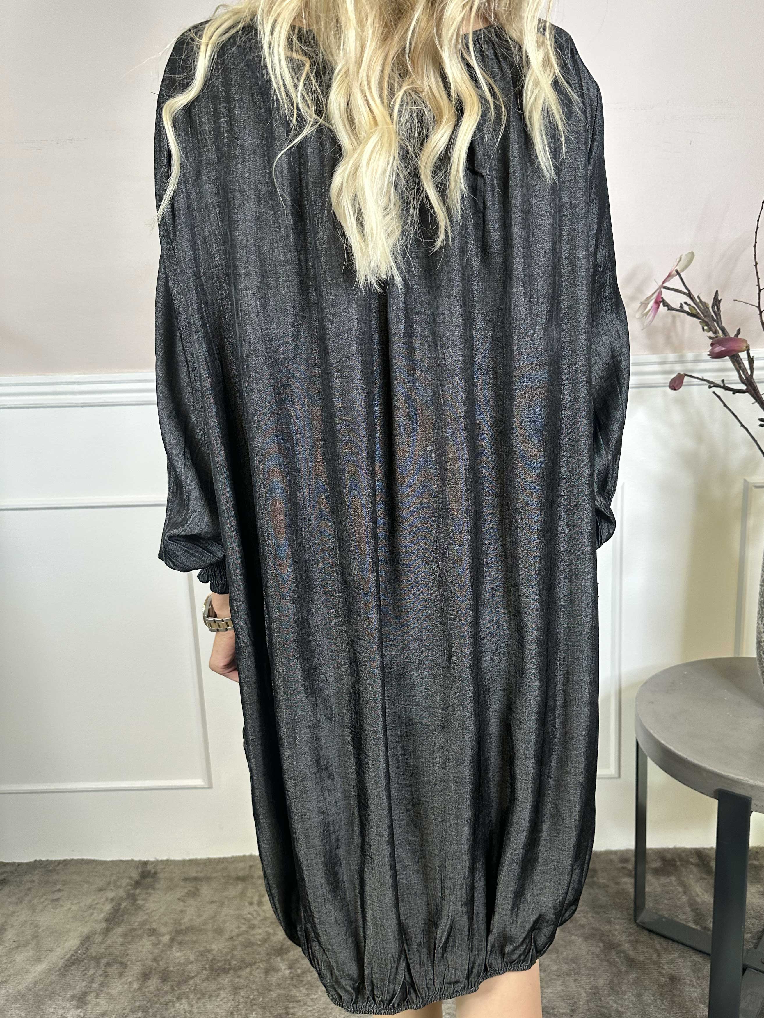 Miracle Denim Dress L/S - Klänning med resår i nederkanten och långa ärmar